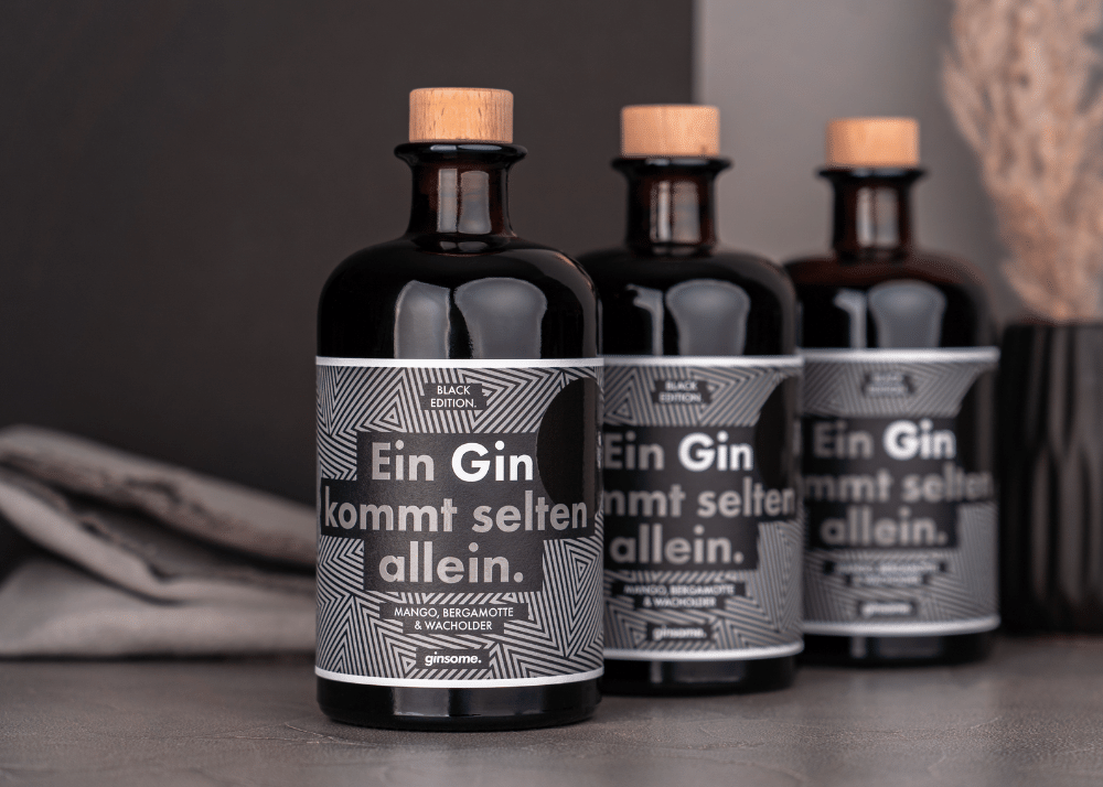ginsome black gin